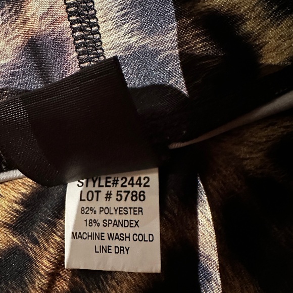 Terez leggings SIZE: XS. Excellent like New condition. - Picture 3 of 3